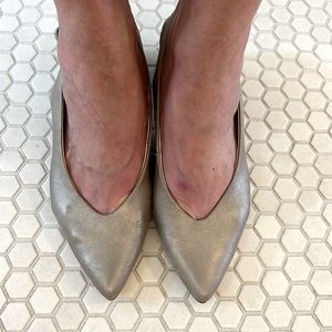 Paul Green sling back metallic soft gold size 8.5 soft leather